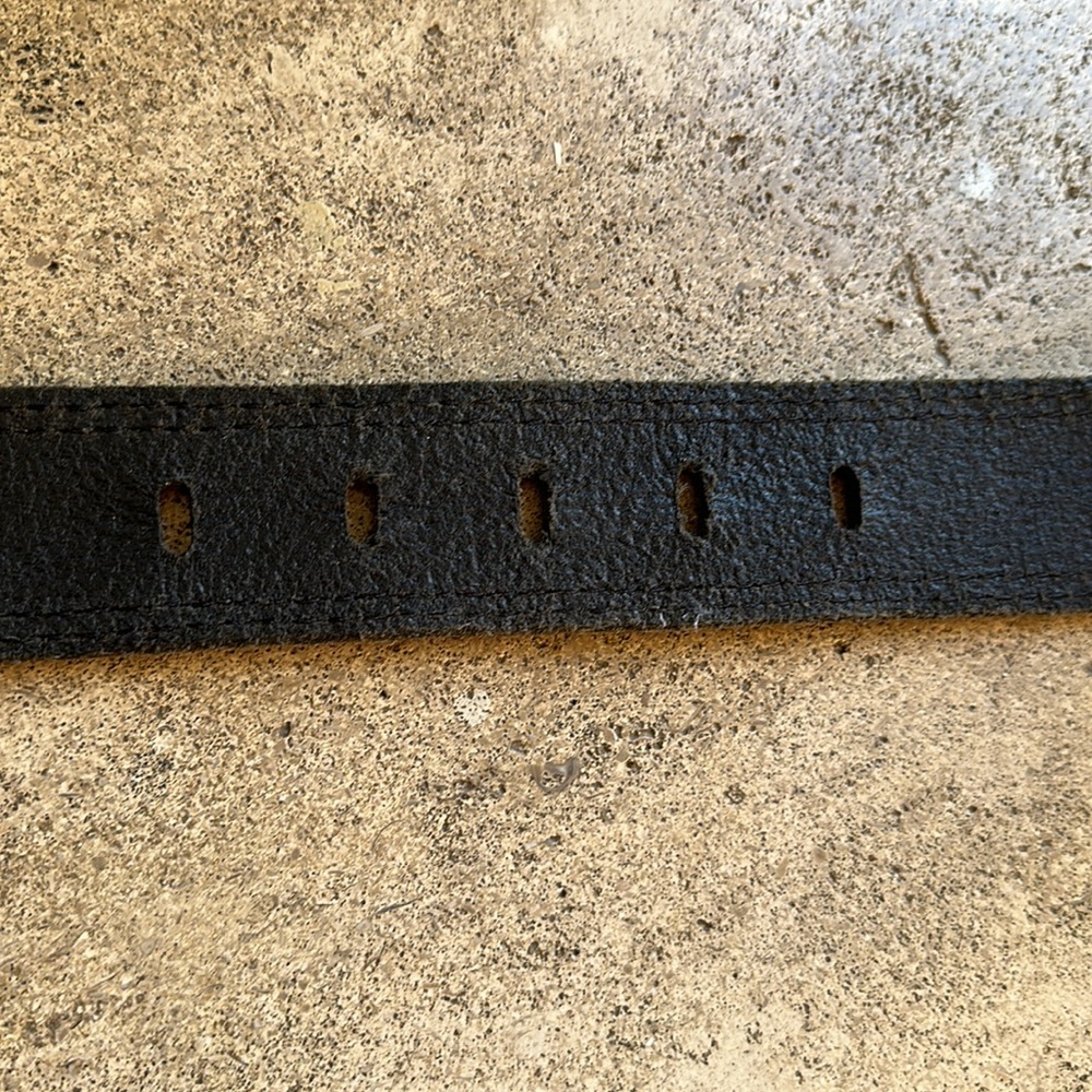 Oilily 🔥 Belt Flower Buckle Black Sz M Made in Italy 109% Leather - Picture 7 of 7